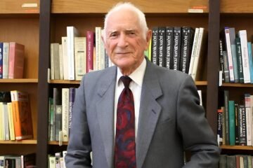Scharffenberg, médico y experto en longevidad de 102 años: «Esta es la edad a la que es más importante hacer ejercicio»