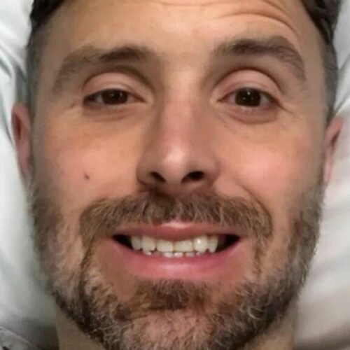 Me diagnosticaron cáncer de intestino con 37 años: el leve síntoma común en España que lo oculta y que no debes obviar
