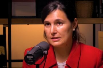 Andrea Redondo, asesora financiera: «Si tienes 1.000 € y no sabes qué hacer con ellos, la mejor forma de invertirlos es…»