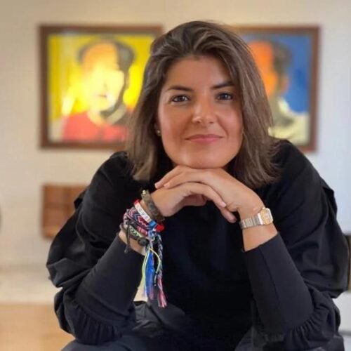 Rebeca Cáceres, psicóloga, alerta sobre la gente que no habla en los grupos de Whatsapp: «Es una forma de poner límites»