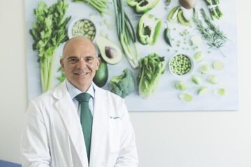 Ángel Durántez, experto en longevidad: «La mermelada, la mayonesa o el kétchup aceleran nuestro envejecimiento»