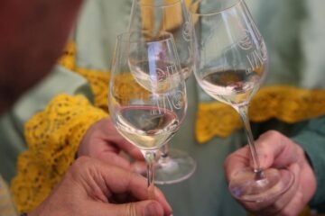 Aceite, vino, coches y acero, los sectores más afectados por la amenaza de Trump