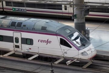 Interrumpida la circulación en más de una veintena de trenes de alta velocidad entre Madrid y Andalucía por una avería en Toledo