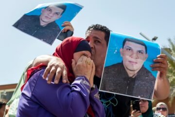 Torrejón llora la muerte de Abderrahim, por la que se investiga a un policía municipal: “No por robar hay que asesinar”