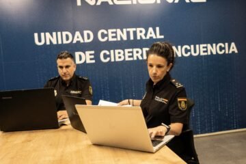 Patrullas en las redes sociales contra el suicidio que acuden en auxilio a cualquier hora