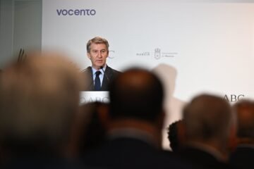 Última hora de la actualidad política, en directo | Feijóo, tras la petición del juez Peinado de imputar a Bolaños: “Hay que esperar a la resolución, pero llueve sobre mojado”