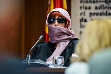 Las mujeres de la trama: objetos sexuales o enemigas a eliminar