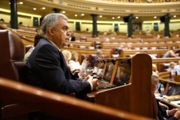 La Guardia Civil atribuye a Santos Cerdán la “gestión” de 620.000 euros en mordidas