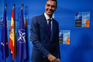 Sánchez intenta recoser la mayoría tras su choque con Trump en un momento crítico por la corrupción