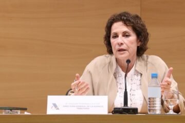 La jefa de la Agencia Tributaria alerta de una campaña contra España: «Busca mermar nuestra acción decidida contra el fraude»
