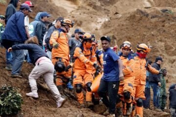 Al menos 10 muertos y 15 heridos por deslizamiento de tierra en Colombia