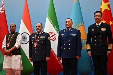 El ministro de Defensa iraní visita China y le pide «un papel más importante» frente a EE.UU. e Israel
