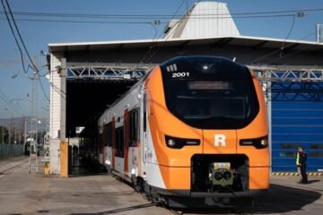 Alstom no pone fecha a la llegada de los nuevos trenes de Cercanías y Rodalíes y sigue a la espera de las compensaciones de Renfe