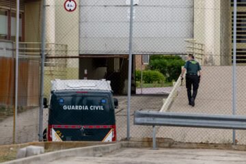 Última hora de la actualidad política, en directo | Feijóo sondeará a los socios del Gobierno de cara a una posible moción de censura tras el encarcelamiento de Cerdán