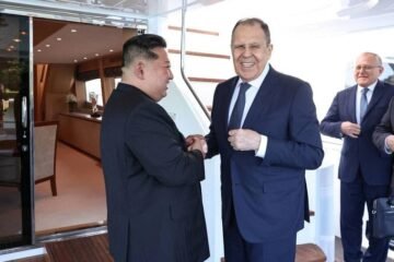 Kim Jong-un recibe al ministro de Exteriores ruso para estrechar su alianza en la guerra de Ucrania