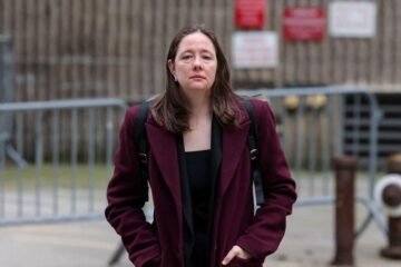 Trump fulmina a la fiscal del caso Epstein, hija del exdirector del FBI al que despidió por investigar la injerencia electoral rusa