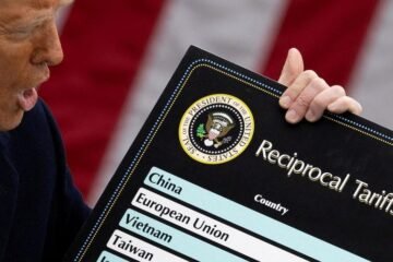 Órdago de Trump a la UE: en plenas negociaciones, confirma aranceles del 30%