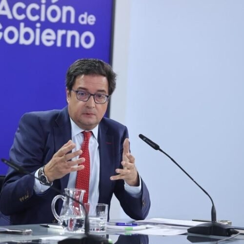 El Gobierno publicará un nuevo contrato de redes para Defensa tras cancelar uno que iba a usar equipos de Huawei