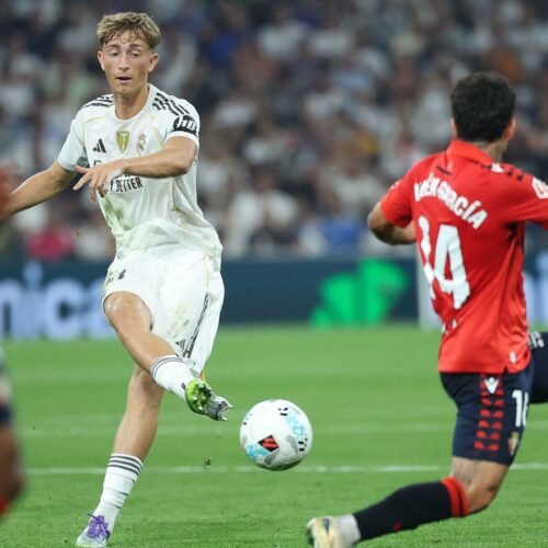 El cambio del Madrid empieza atrás con Huijsen y Carreras: «No les ha pesado la camiseta ni pisar el Bernabéu»