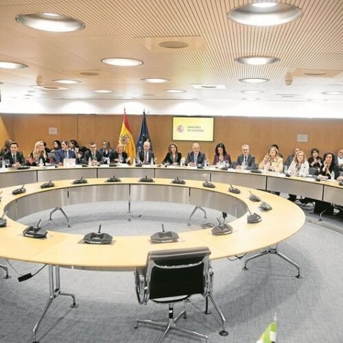 La batida de Hacienda y las autonomías contra las deslocalizaciones ficticias da solo con once casos