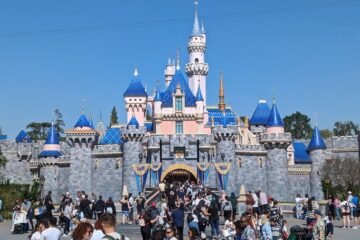 Muere un turista de 53 años en una popular atracción de Disneyland