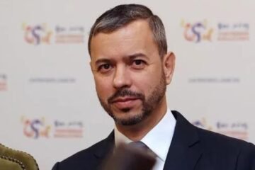 El físico y bioinformático Raúl Rabadán será el nuevo director del Centro Nacional de Investigaciones Oncológicas
