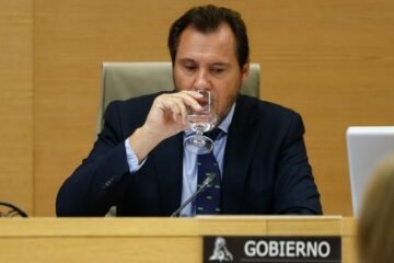 Óscar Puente anuncia un plan de compra de trenes para Renfe tras los problemas con los Avril de Talgo