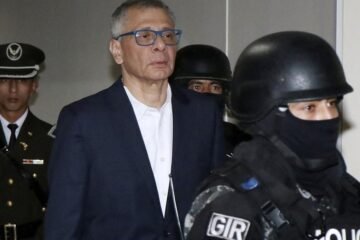 Petro otorga la nacionalidad colombiana al exvicepresidente de Ecuador Jorge Glas, condenado por corrupción