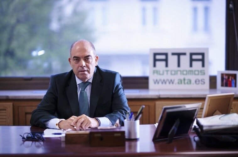 Lorenzo Amor : «Están machacando a los autónomos con trabas, cotizaciones e impuestos»