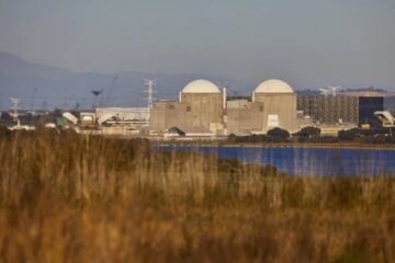 Las eléctricas piden al Gobierno de manera oficial mantener abierta la central de Almaraz