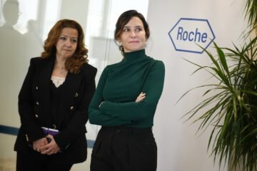 Un informe ciudadano cifra el “abuso” de los contratos a dedo en la sanidad madrileña: son el 99,5% del total