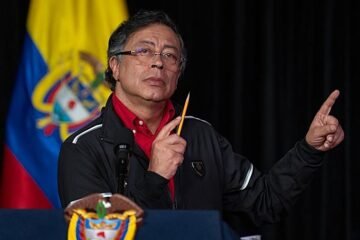 Petro advierte a Trump: «No amenace nuestra soberanía, porque despertará el jaguar»