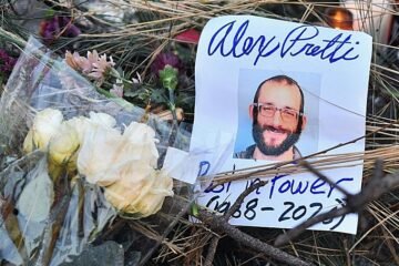 Los familiares de Alex Pretti denuncian las «repugnantes mentiras» del Gobierno de Trump sobre el enfermero asesinado a tiros en Mineápolis