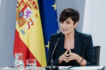 Confirmado por el Gobierno: nueva ayuda de casi 30.000€ para que los jóvenes compren vivienda a partir de 2026