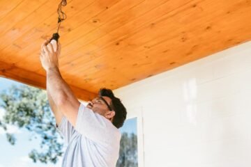 Es oficial: no se puede instalar luz en una terraza privada de un edificio de vecinos, según la Ley de Propiedad Horizontal