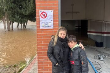Verónica, vecina afectada por la riada en Tudela de Duero: «No dormimos desde el sábado, vivimos pendientes del río»