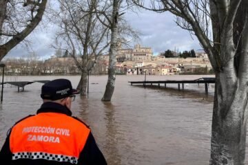 Zamora sigue en alerta: el río Duero alcanza los 1.400 metros cúbicos y se mantiene el aviso rojo