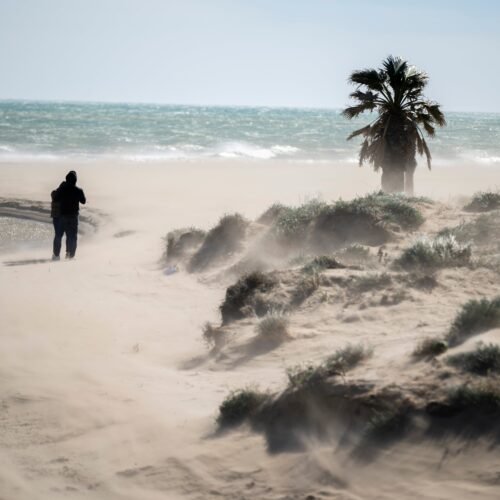 La borrasca ‘Oriana’ activa avisos en toda España por fuertes vientos y lluvias