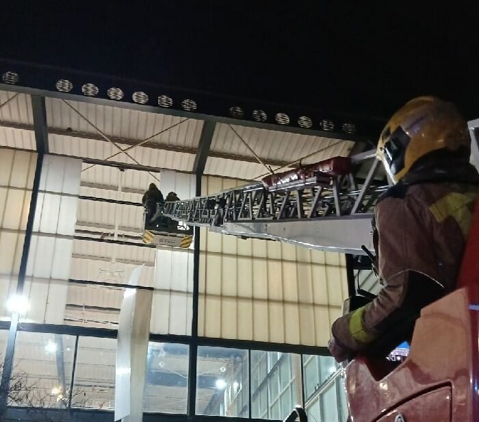Cinco personas mueren en un incendio en un bloque de viviendas en Manlleu (Barcelona)