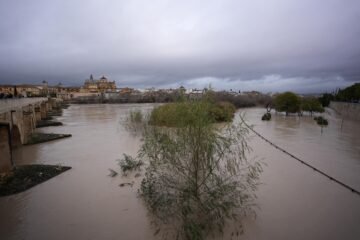 Última hora de la borrasca ‘Leonardo’ – 6 de febrero de 2026 | Asciende a más de 11.000 la cifra de desalojados en Andalucía por los efectos de la borrasca