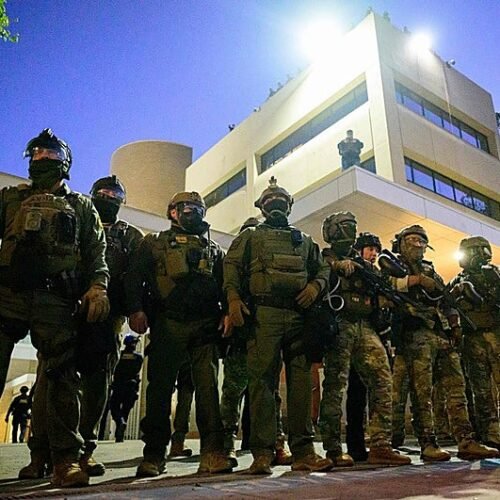 Cierra el Departamento de Seguridad Nacional de EE.UU. por falta de acuerdo sobre su presupuesto, pero el ICE seguirá funcionando