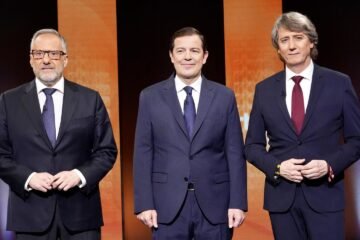 Mañueco escapa de la pinza PSOE-Vox en el debate a tres y carga contra Martínez: “Quien le ha puesto ahí está en la cárcel”