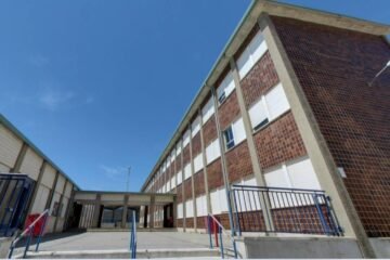 Un profesor del colegio Cristo Rey es trasladado de puesto por presuntos «abusos» pese a no hallar indicios