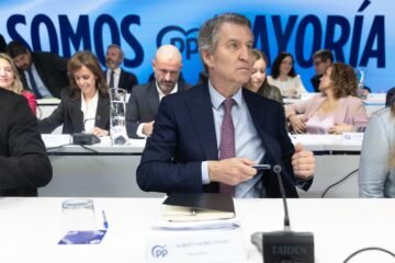 Última hora de la actualidad política | Feijóo, tras las declaraciones del Rey sobre la Conquista de América: “Hacer ahora un examen de las cosas que ocurrieron en el siglo XV es un disparate”