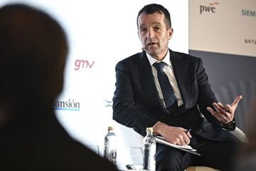 El miedo a que acabe en los tribunales, tras el freno del Gobierno a la fusión Indra-Escribano