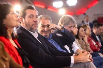 Sánchez llama a concentrar el voto progresista y se ofrece como garantía contra los efectos de la guerra