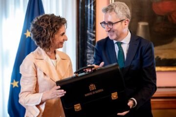 Ya entró en vigor: deducción de 500 euros en la declaración de la Renta para los autónomos con seguro médico privado