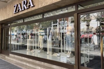 Acaba de llegar a Zara el vestido primaveral más barato y elegante de la temporada: está disponible por solo 22,99 euros