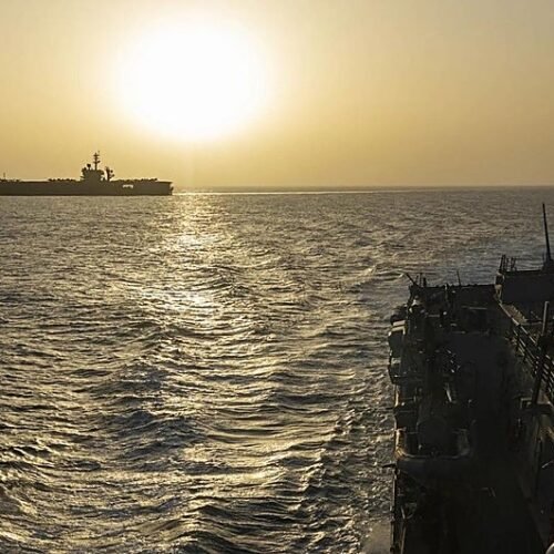 EE.UU. apresa un buque iraní en Ormuz, en medio de dudas sobre las negociaciones en Pakistán