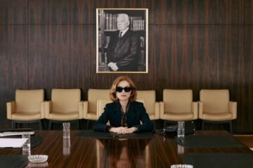 La mujer más rica del mundo: El capital de Isabelle Huppert no es suficiente (**)
